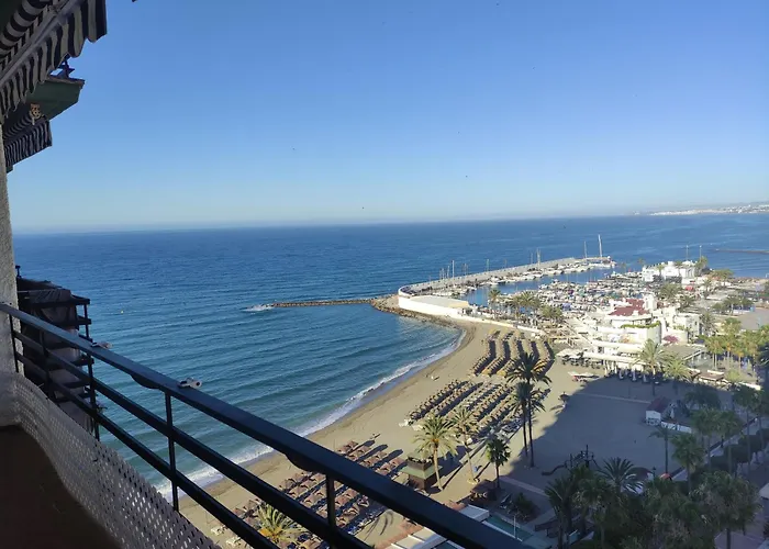 Apartament In First Line Apto 12-3 Marbella